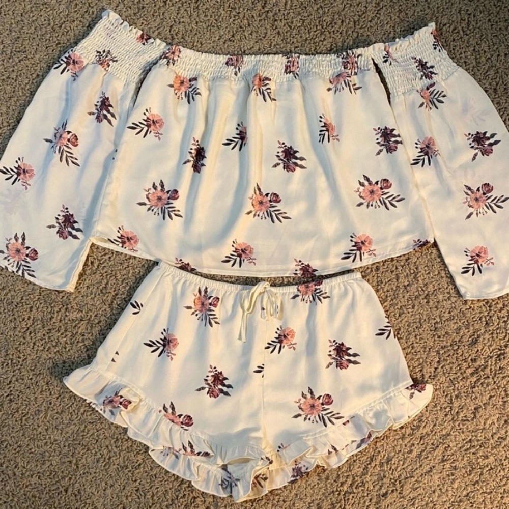 Two piece floral outfit